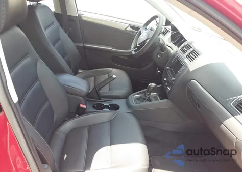 2018 Volkswagen Jetta 1.4T Se/1.4T Wolfsburg Edition from USA, damaged, VIN 3VWDB7AJXJM236405